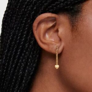 Bold Motif long earrings with gold plating on silver and heart motif.